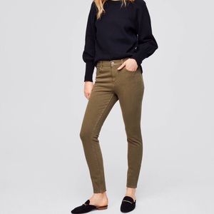 LOFT SIZE 00/24  4 WAY STRETCH DENIM JEAN LEGGING